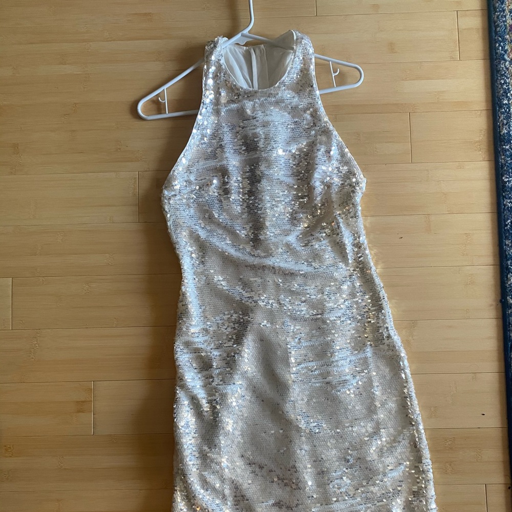 White sequin mini dress (party dress)